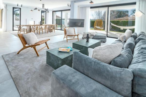 AD38- Luxury Villa in golf valley Families only